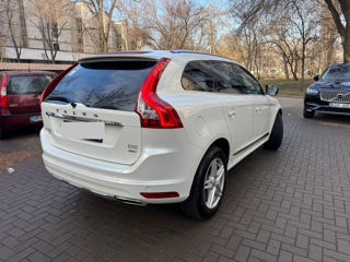 Volvo XC60 foto 3