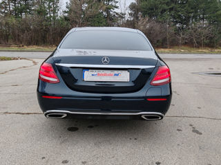 Mercedes E-Class foto 11