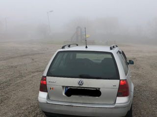 Volkswagen Golf foto 4