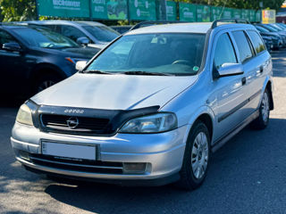 Opel Astra foto 1