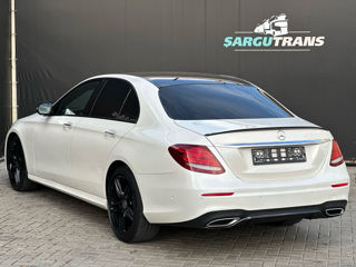 Mercedes E-Class foto 6