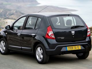 Cumparam Dacia Sandero Logan lodgy doker foto 2