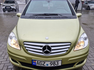 Mercedes B-Class