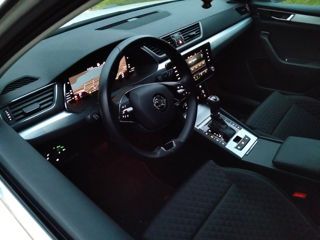 Skoda Superb foto 6