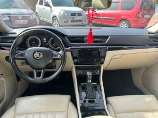 Skoda Superb foto 6