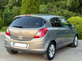 Opel Corsa foto 4