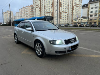 Audi A4 foto 6