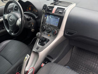 Toyota Auris foto 10