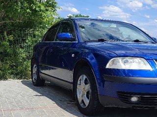 Volkswagen Passat foto 4