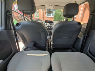 Renault Twingo фото 4