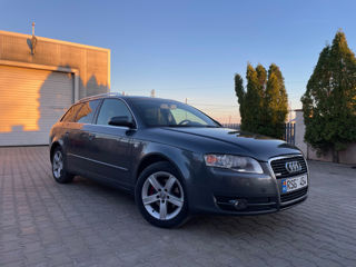 Audi A4 foto 1