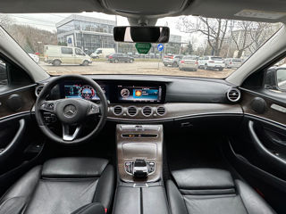 Mercedes E-Class foto 7