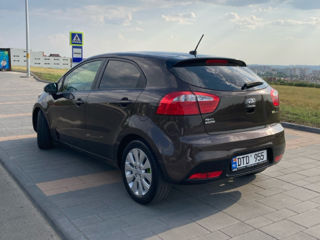 KIA Rio foto 4