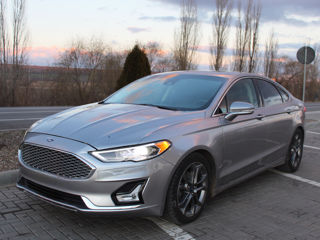 Ford Fusion foto 2