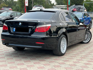 BMW 5 Series foto 4