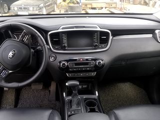 KIA Sorento foto 9