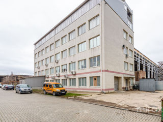 Здание производственное/складское/офисное 1850 м2 Участок 1700 м2.