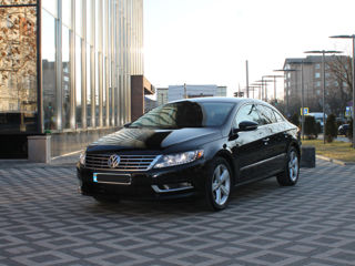 Volkswagen Passat CC foto 2