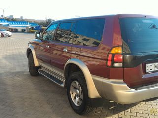 Mitsubishi Pajero Sport foto 3