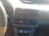 Mazda 323 foto 1