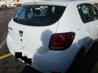 Dacia Sandero foto 2