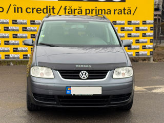 Volkswagen Touran foto 3