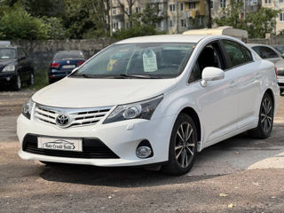 Toyota Avensis foto 5