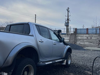 Mitsubishi L200 фото 2