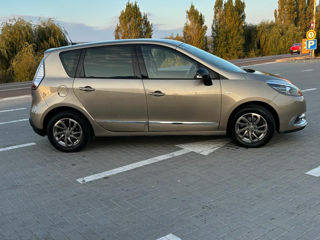 Renault Scenic foto 3