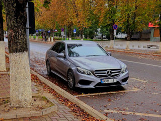 Mercedes E-Class foto 2