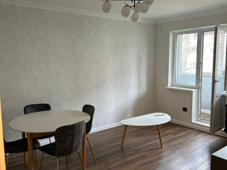3-комн. кв., 60 м², 2/5 эт.