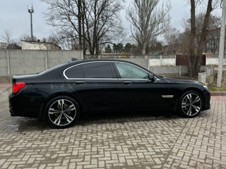 BMW 7 Series foto 5