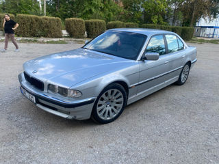 BMW 7 Series foto 5