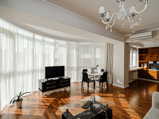 Apartament cu 2 camere, 65 m², Centru, Chișinău foto 12