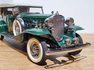 Эксклюзивная Модель Машинка The Danbury Mint 1932 Cadillac V-16 24см Идеал