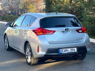 Toyota Auris foto 6