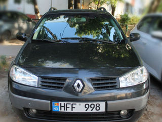 Renault Megane foto 2