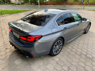 BMW 5 Series foto 5