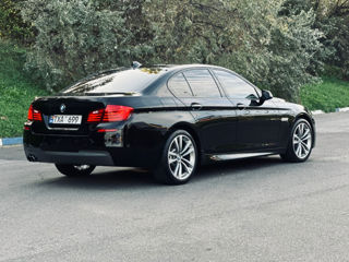 BMW 5 Series foto 5