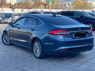 Ford Mondeo foto 3