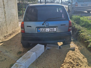 Opel Corsa foto 2