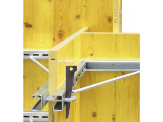 Cofraj rapid cu panouri tristrat (tip Doka) si accesorii (distantiere, bride,bastaone, montanti) foto 5