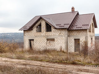 Se vinde vilă amplasată în com.Cruzești. foto 2