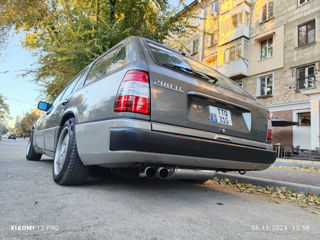 Mercedes E-Class Wagon