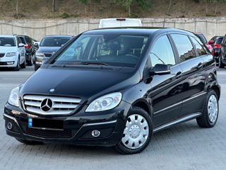 Mercedes B-Class foto 4