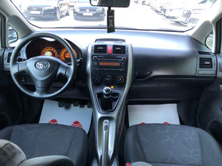 Toyota Auris foto 8