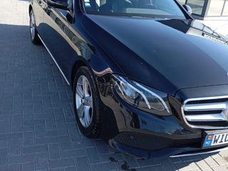 Mercedes E-Class foto 3