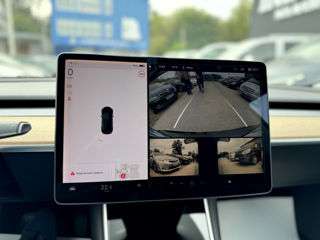 Tesla Model 3 foto 9