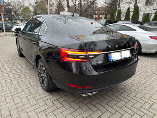 Skoda Superb foto 4