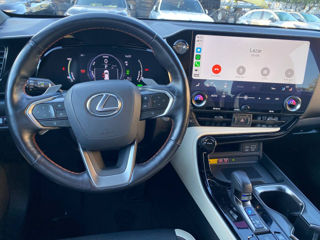 Lexus NX Series foto 10